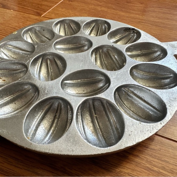 Ukranian Walnuts cookies Mold - Picture 2 of 14